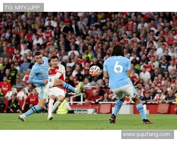 德甲惊现冷门曼城绝杀阿森纳全场沸腾瞬间回顾