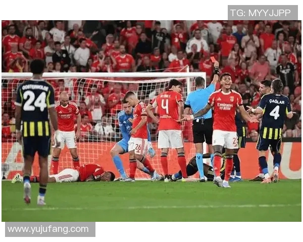 世界杯精彩对决阿森纳与莱比锡激战成平局神奇扑救引发全场热潮