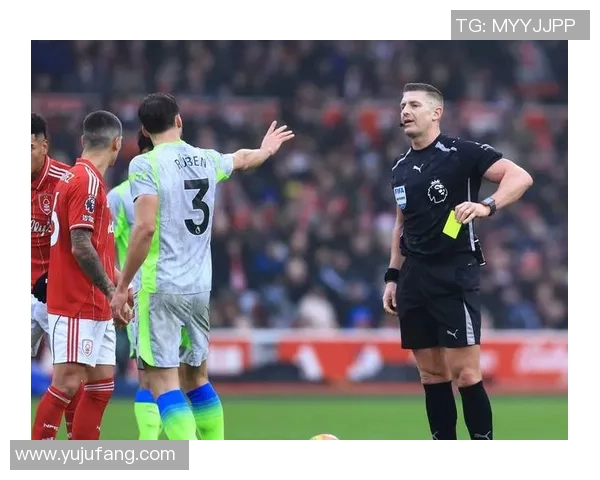 巴萨友谊赛大胜曼城引发争议判罚全场沸腾瞬间回顾