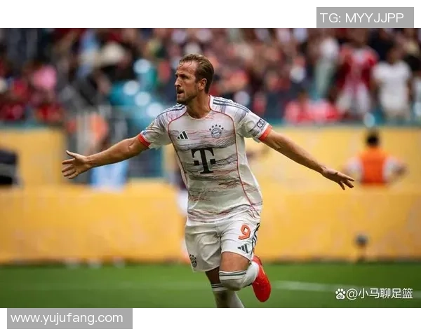 欧冠激战巴黎圣日耳曼与那不勒斯战平帽子戏法引发热议与转会传闻